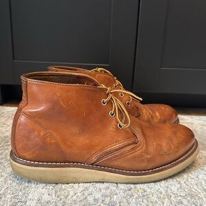 Red Wing Heritage Men’s Work Chukka in Cooper size US9D